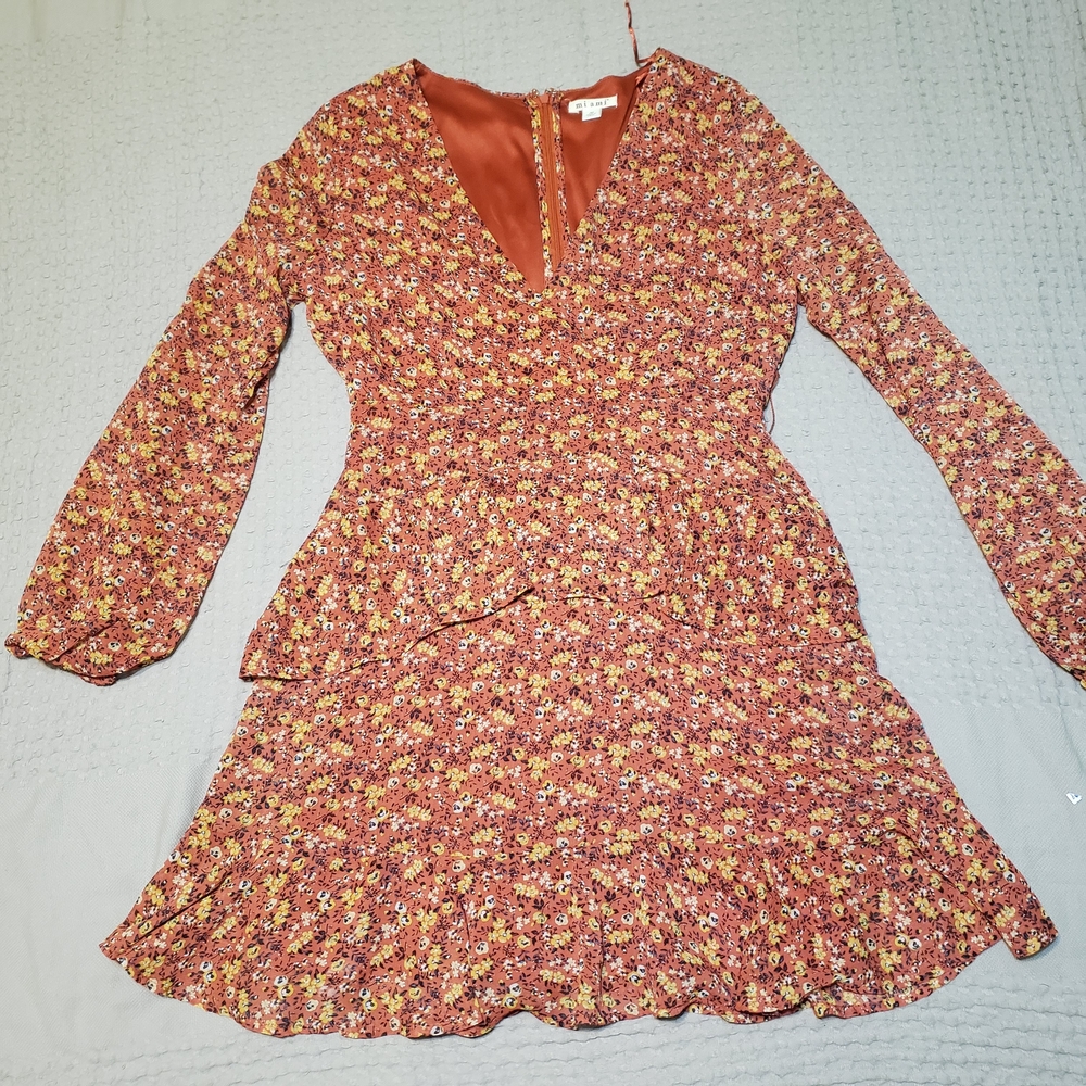 Miami Floral Tiered Mini Dress Rust Terracotta V-Neck Long Sleeve Size M